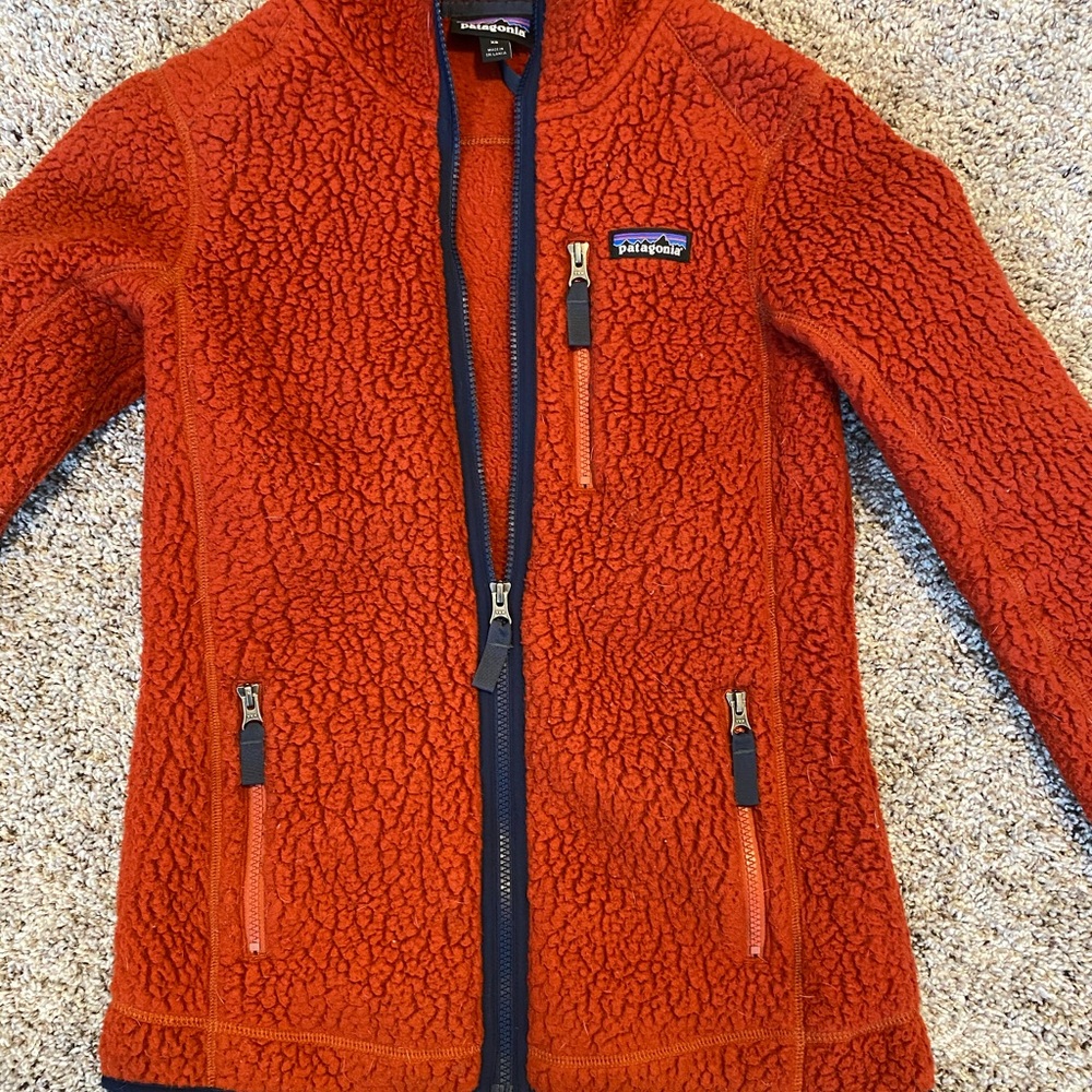 Patagonia retro pile hoody rust red